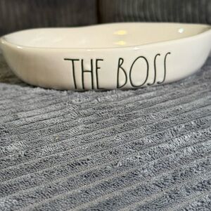 Rae Dun white Ceramic Pet Dish "THE BOSS" - New